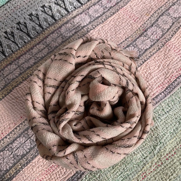 Frye Womens Shawl Scarf Pastel Western Wool Boho Fringed Southwestern Navajo - Picture 5 of 5